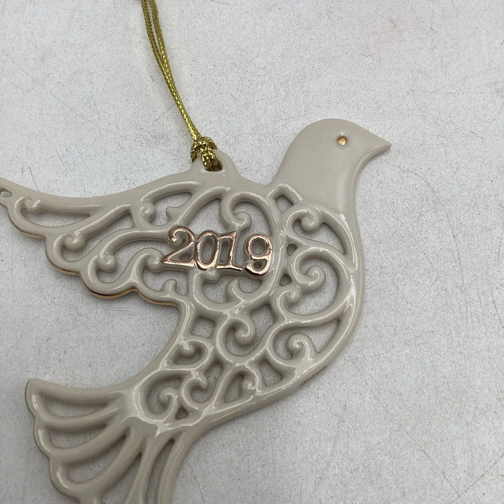 Lenox 2019 Annual Dove Ornament Ivory Porcelain Gold Tassel Pierced Scrollwork